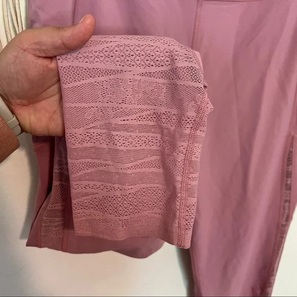 Victoria’s Secret | pink sport total knockout lace side leggings size XL - Picture 7 of 11